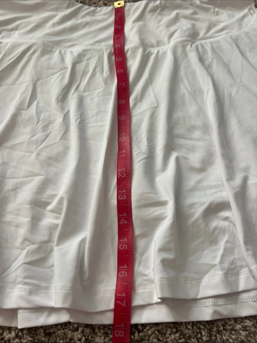 NWT! Women’s White Athletic Skort by Ewedoos - SUPER Comfy!! Size XXL